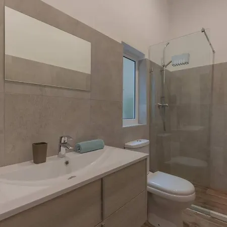 - 2 Mins From The Sliema