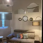 Appartement - 2 Mins From The