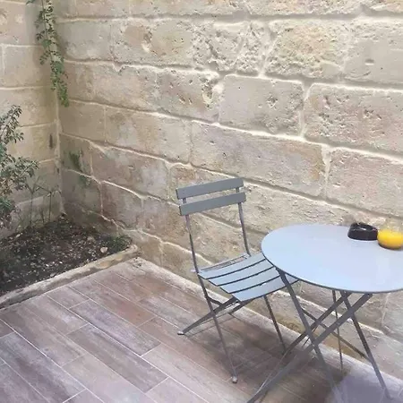 - 2 Mins From The Appartement